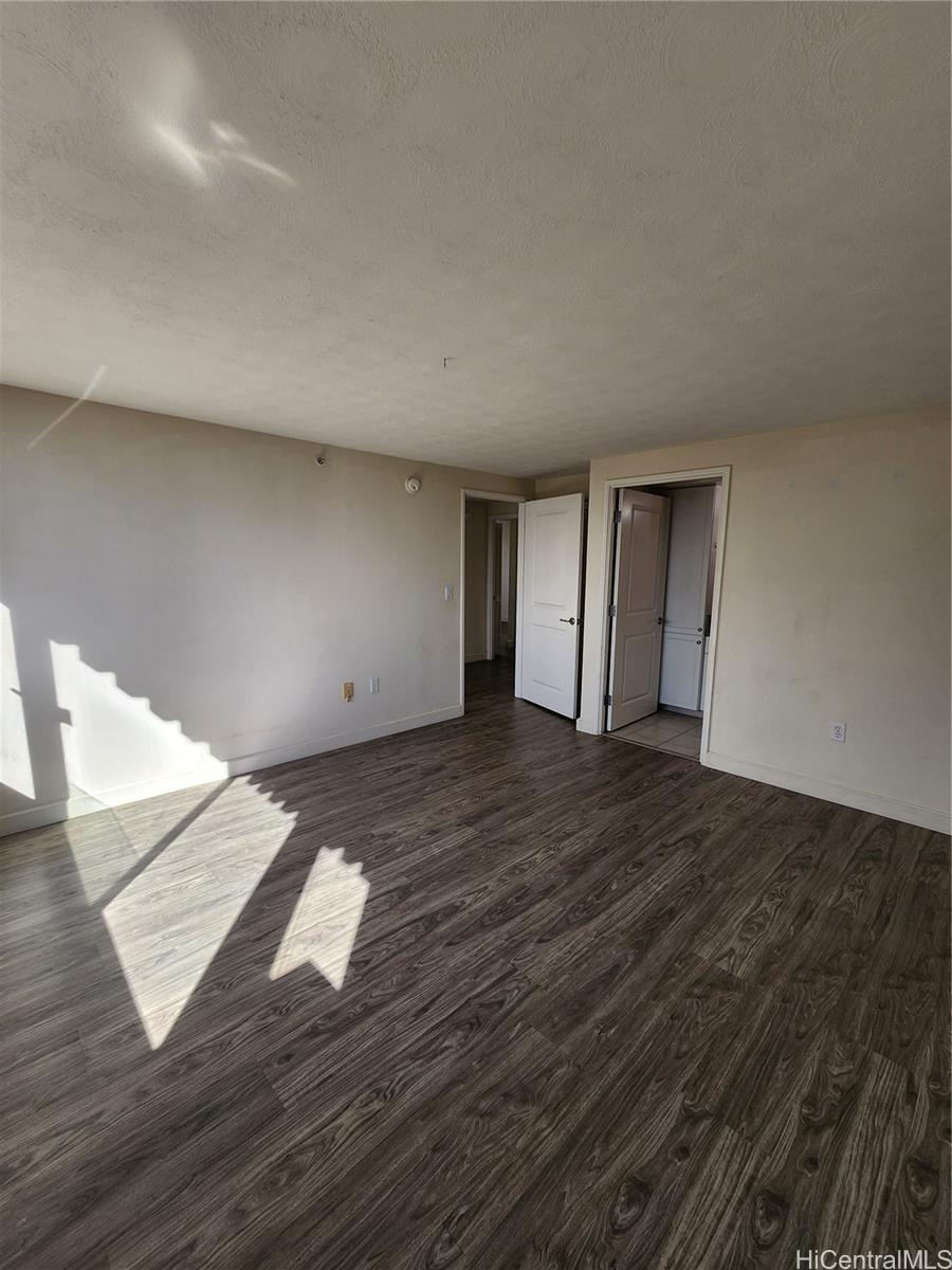 343 Hobron Ln Honolulu - Rental - photo 6 of 17