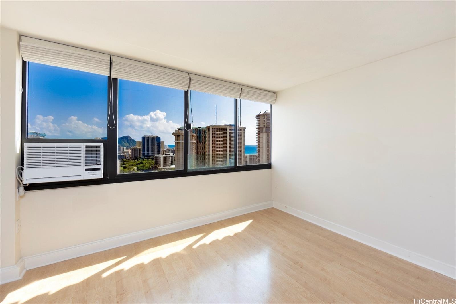 Windsor The condo # 3102, Honolulu, Hawaii - photo 10 of 24