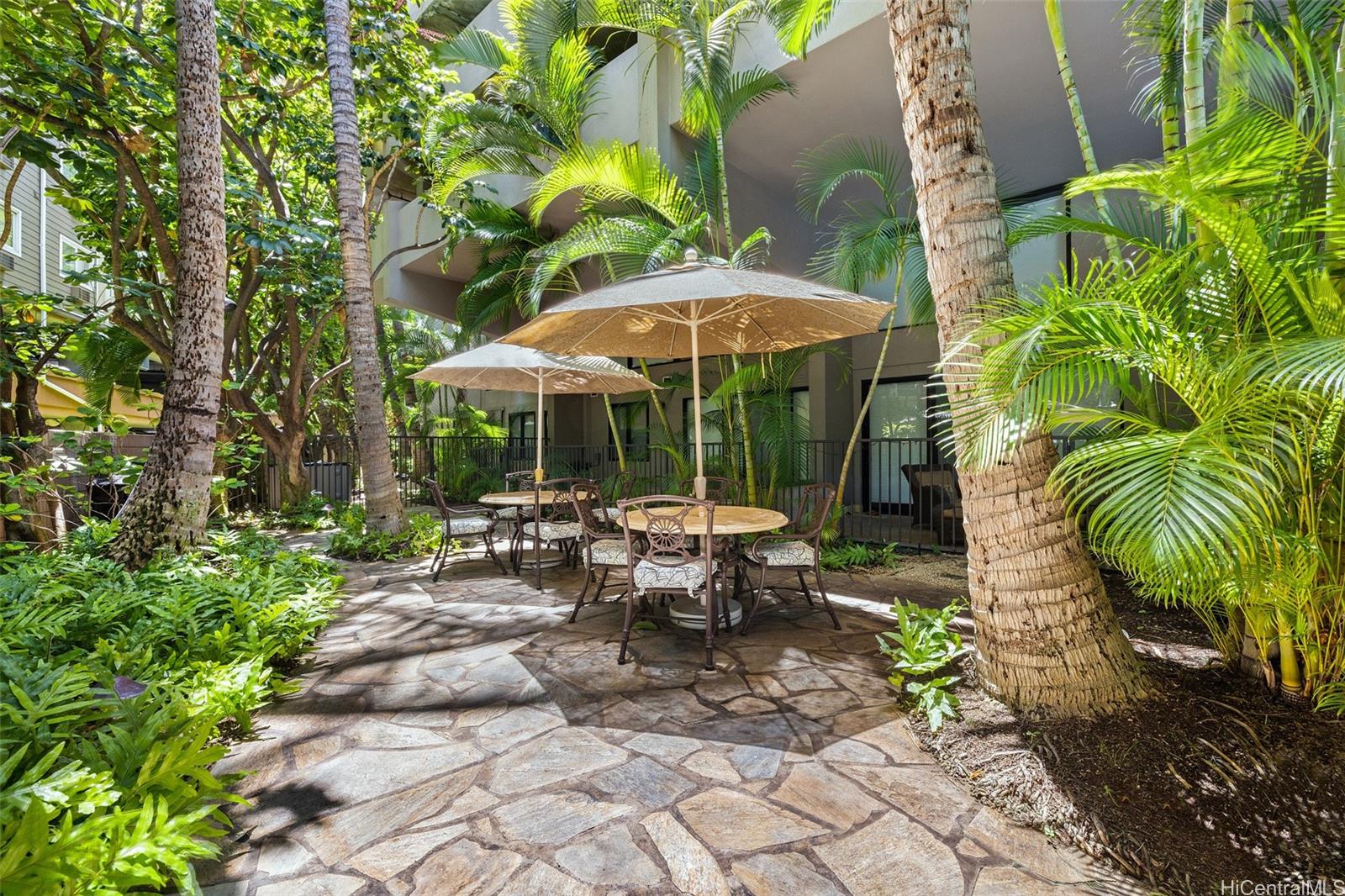 343 Hobron Lane Honolulu - Rental - photo 22 of 25