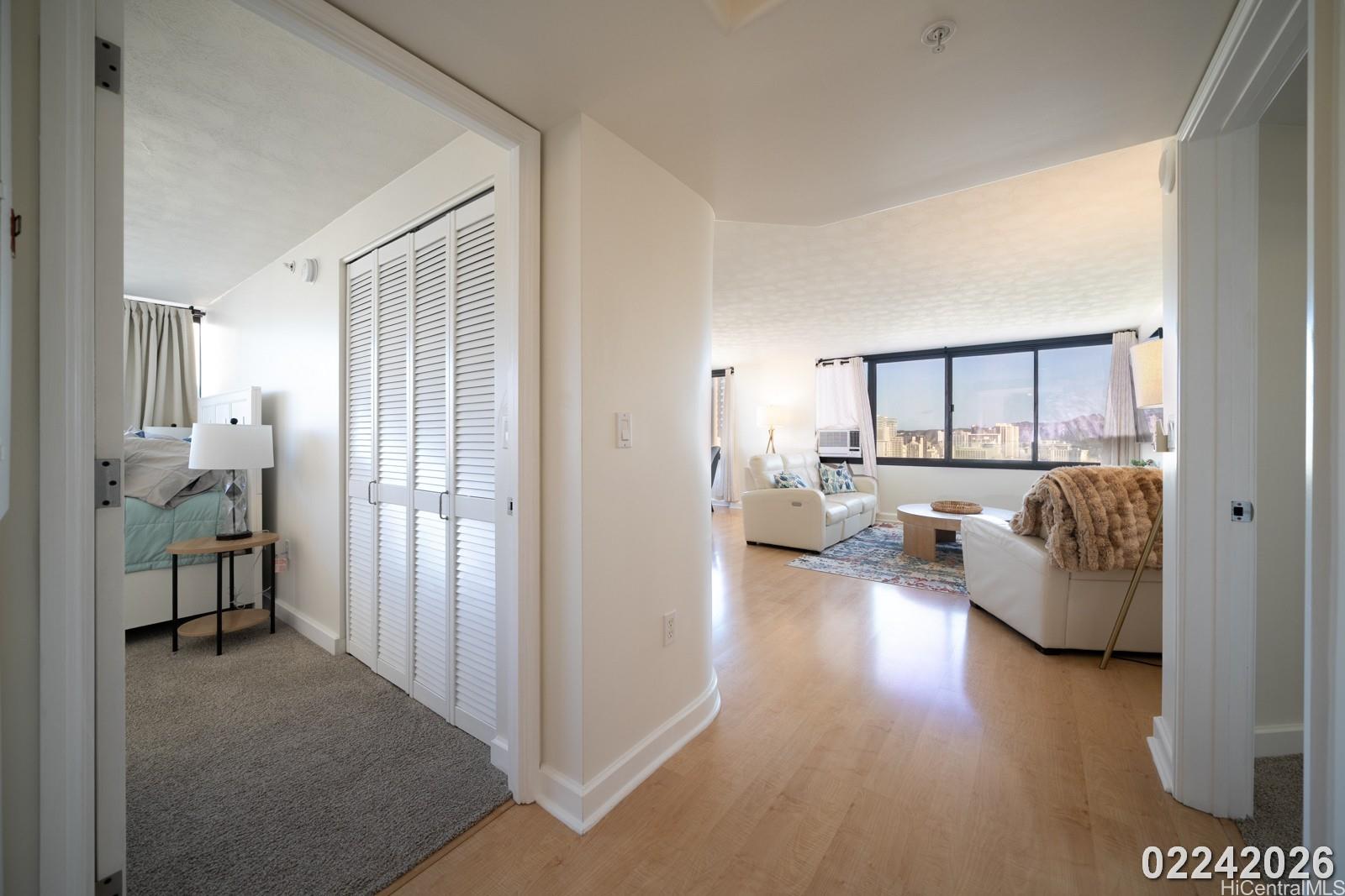 343 Hobron Ln Honolulu - Rental - photo 8 of 25