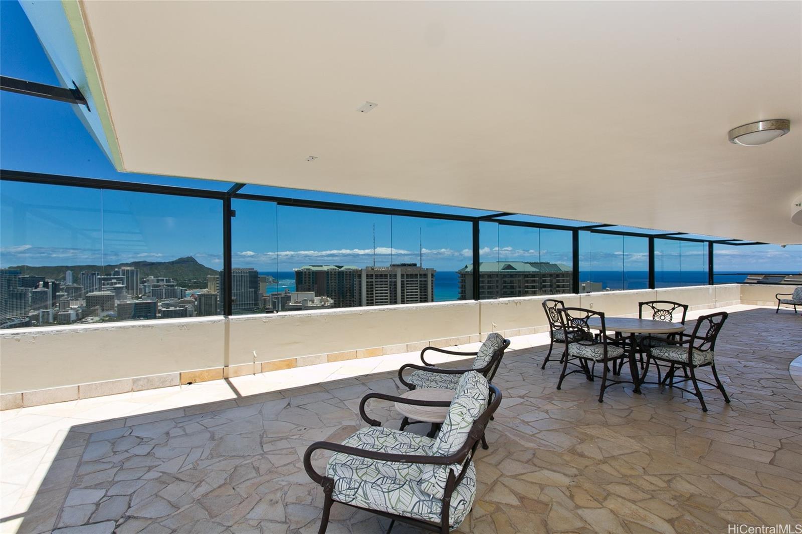 Windsor The condo # 3401, Honolulu, Hawaii - photo 19 of 25