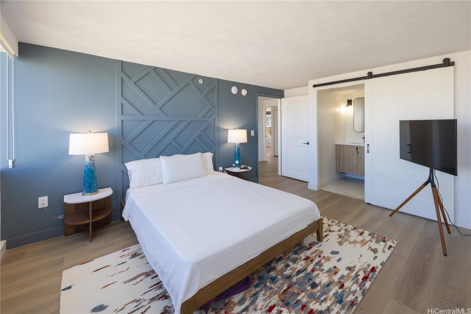 Windsor The condo # 3901, Honolulu, Hawaii - photo 15 of 25