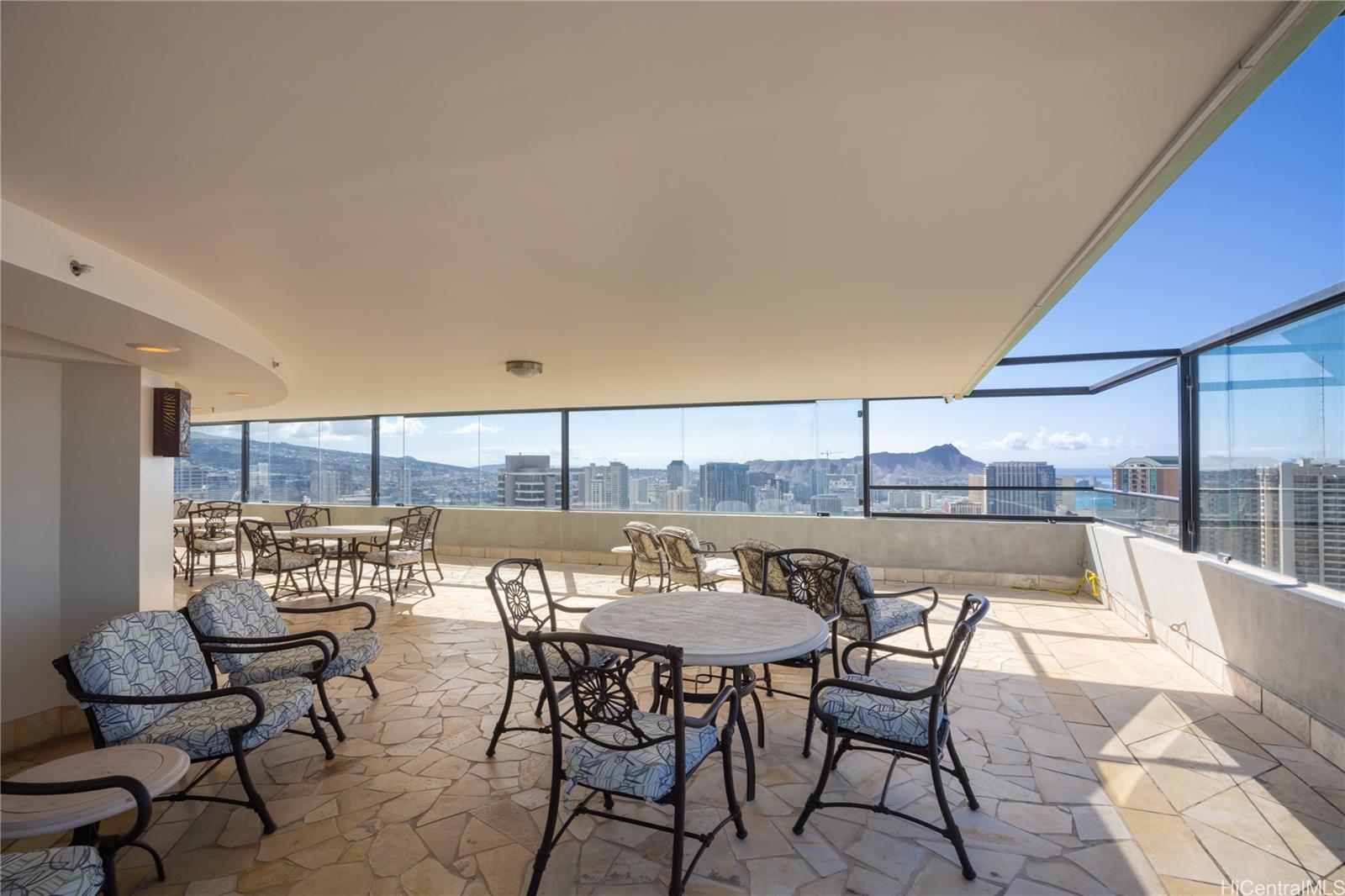 Windsor The condo # 3901, Honolulu, Hawaii - photo 19 of 25