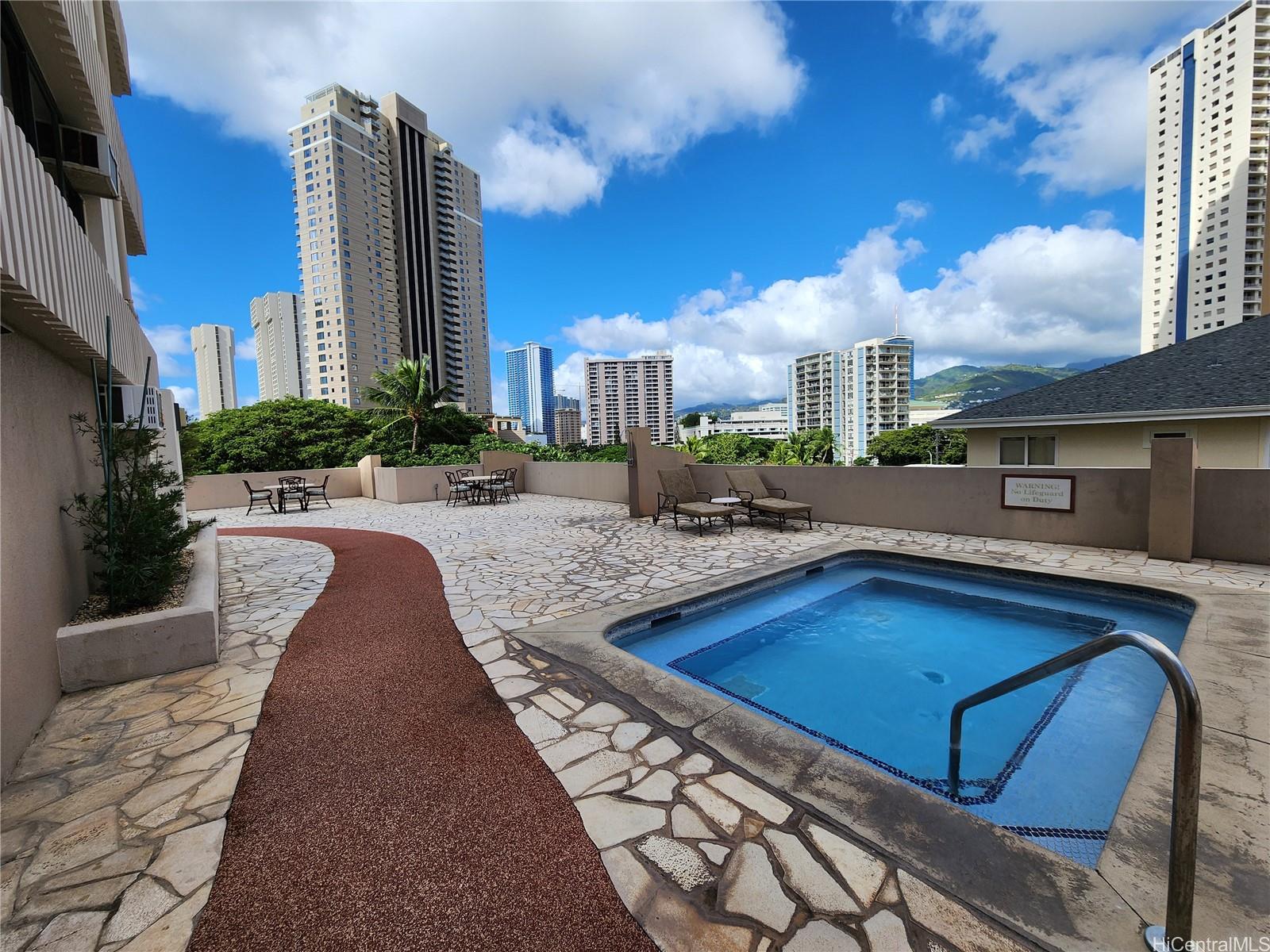 Windsor The condo # 4402, Honolulu, Hawaii - photo 15 of 24