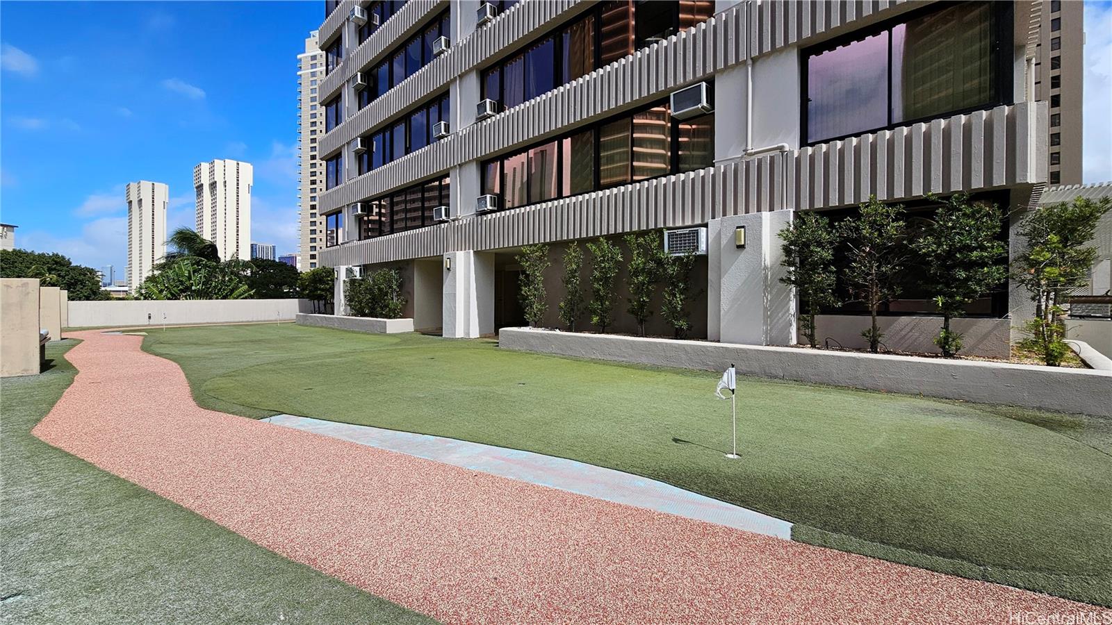 Windsor The condo # 501, Honolulu, Hawaii - photo 11 of 25