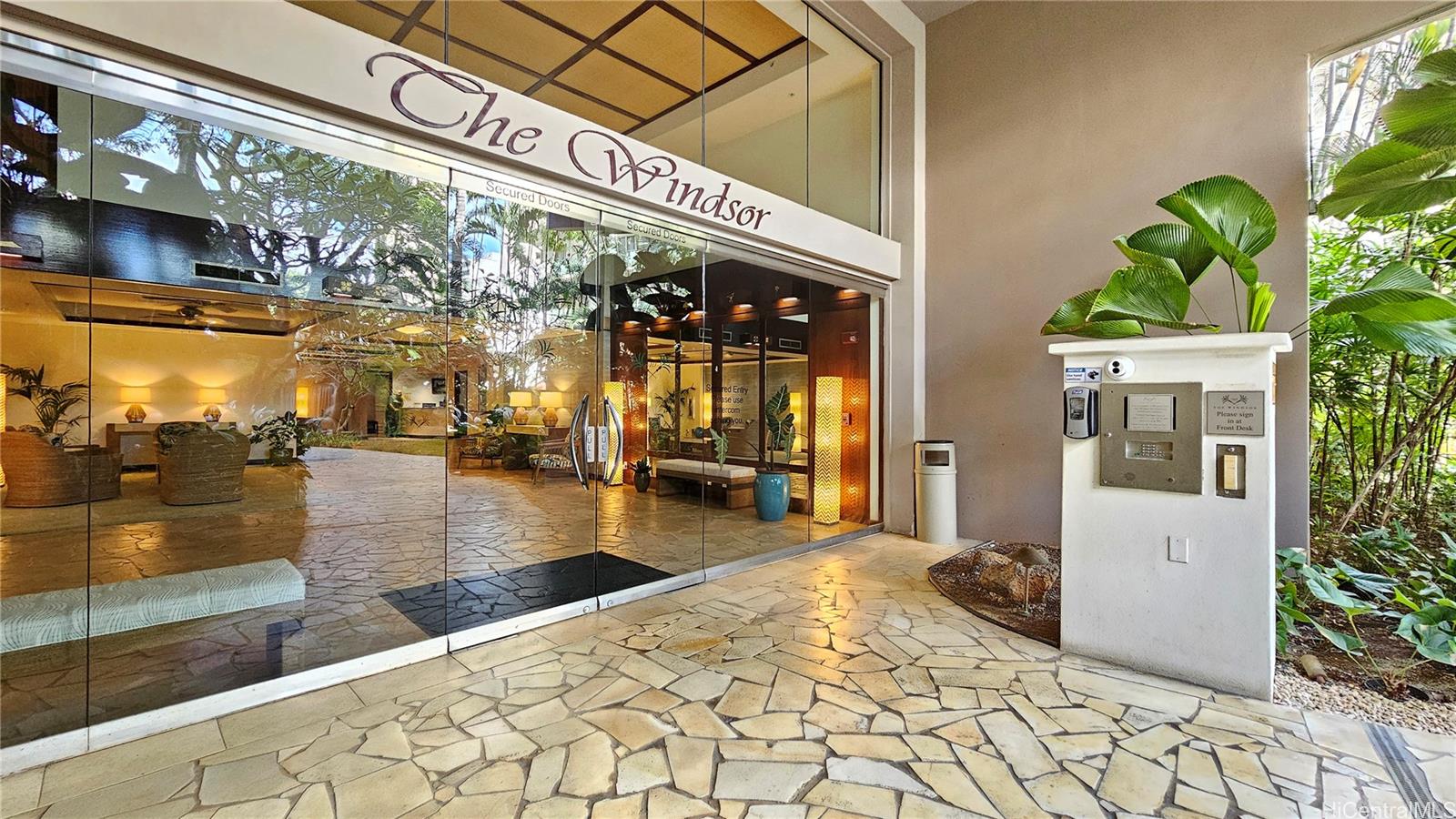 Windsor The condo # 501, Honolulu, Hawaii - photo 6 of 25