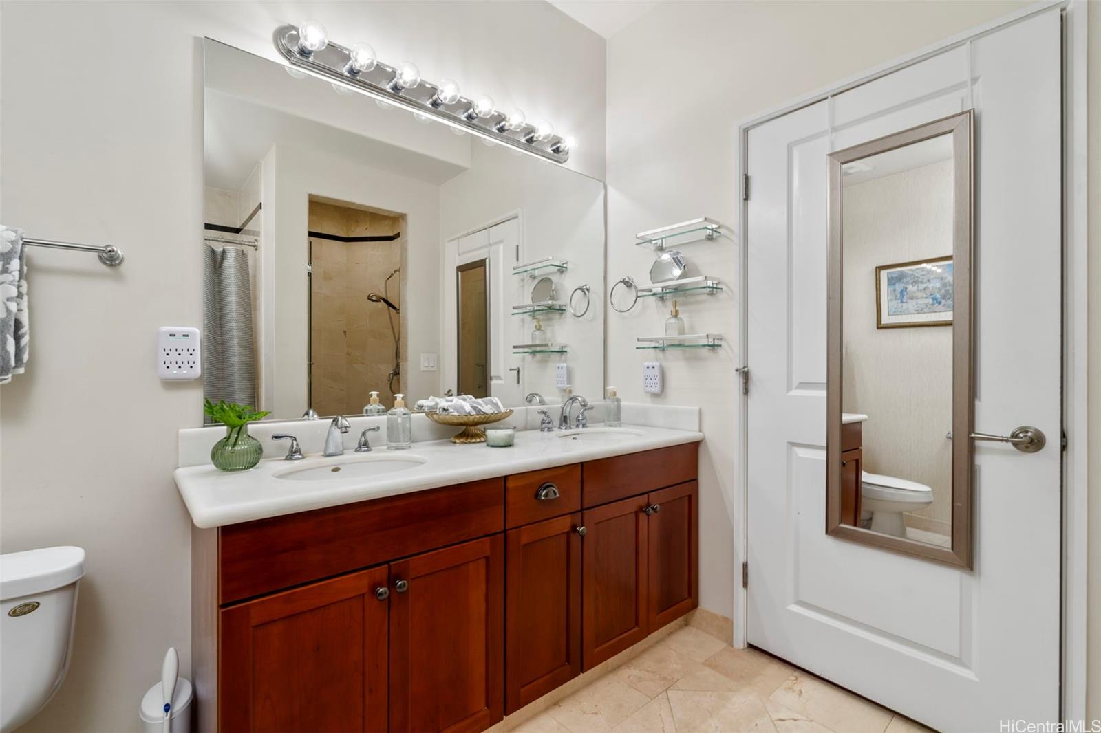 Windsor The condo # L103, Honolulu, Hawaii - photo 12 of 25