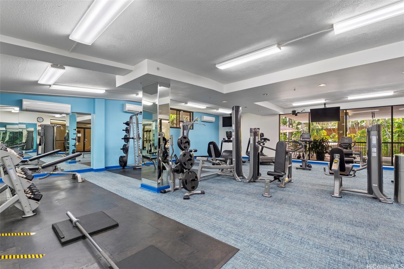 Windsor The condo # L103, Honolulu, Hawaii - photo 20 of 25