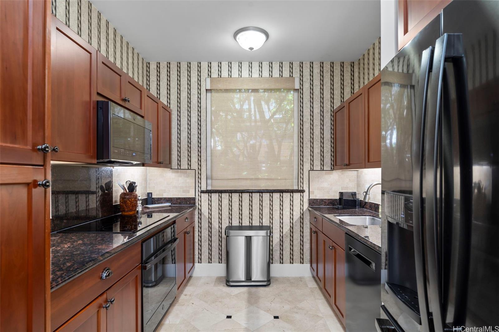 Windsor The condo # L103, Honolulu, Hawaii - photo 6 of 25