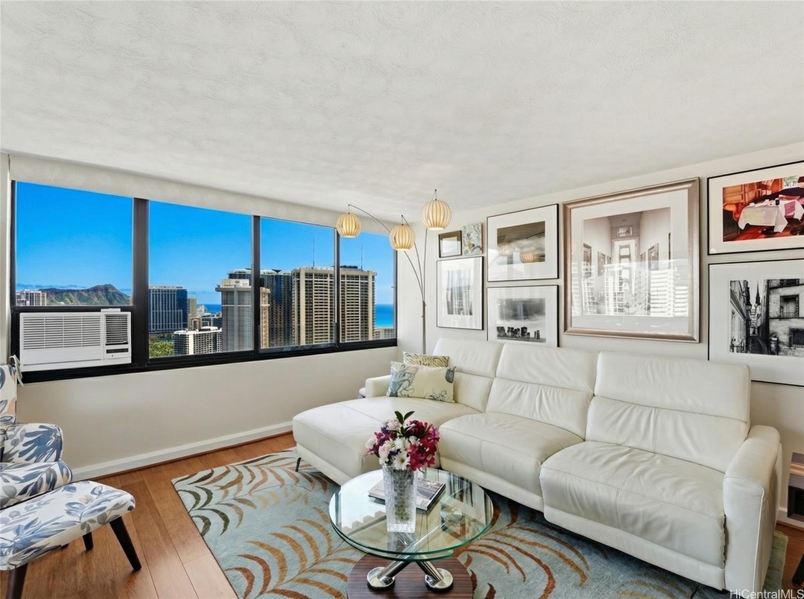 Windsor The condo # 3302, Honolulu, Hawaii - photo 2 of 25