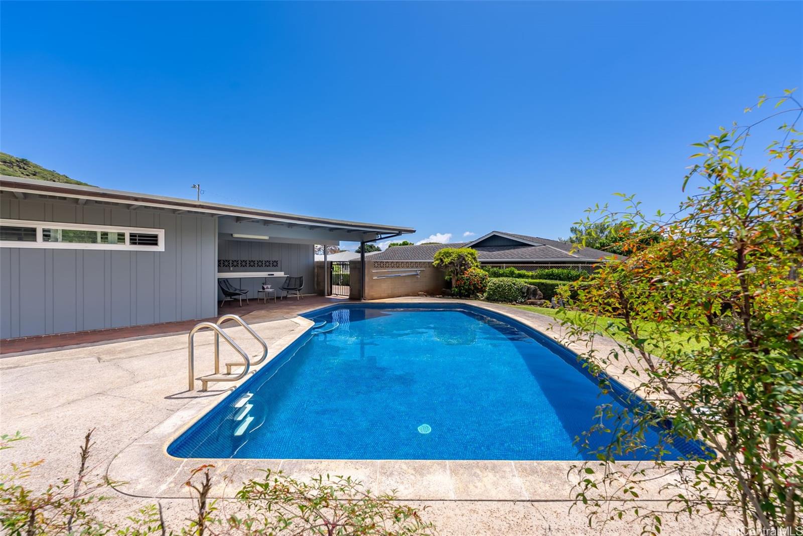 344  Halaki Street Niu Valley, Diamond Head home - photo 19 of 25