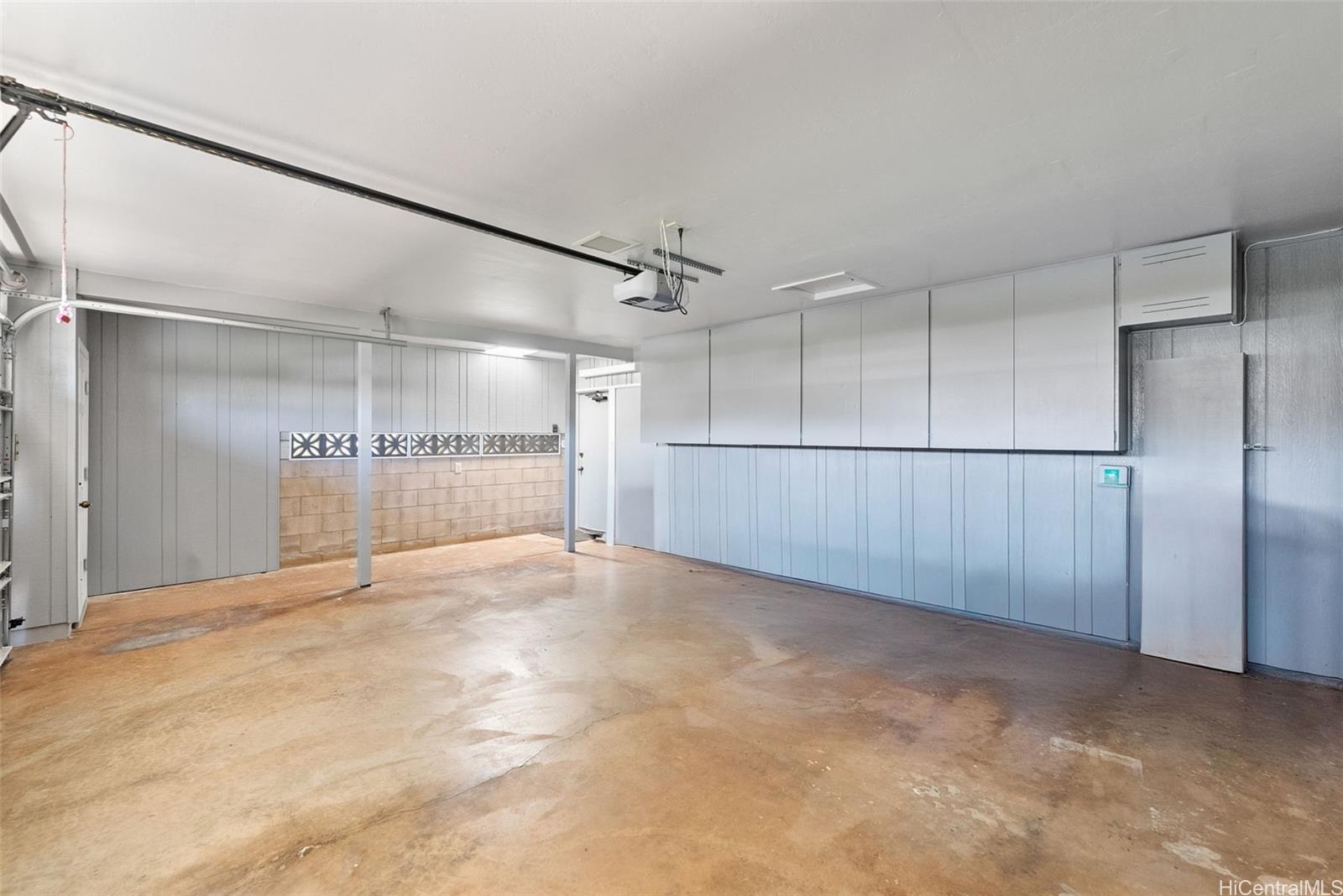 344  Halaki Street Niu Valley, Diamond Head home - photo 21 of 25