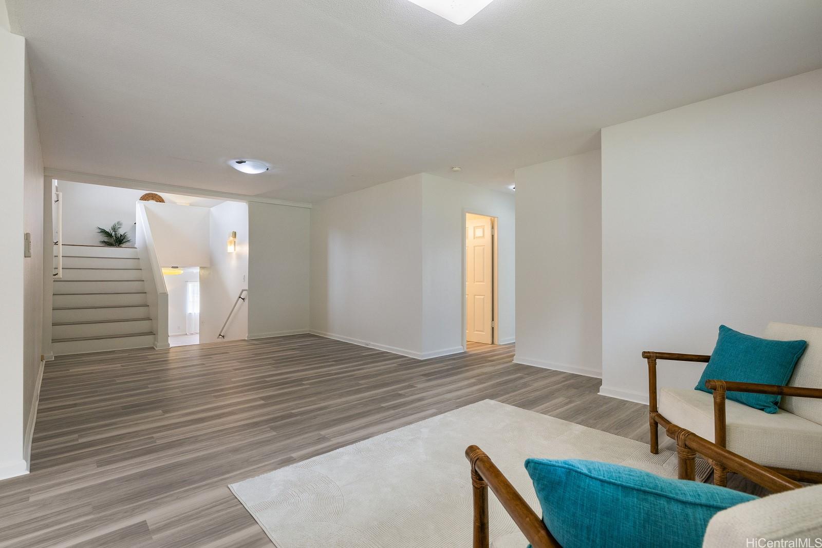 3448  Peneku Place Manoa-upper, Honolulu home - photo 11 of 22