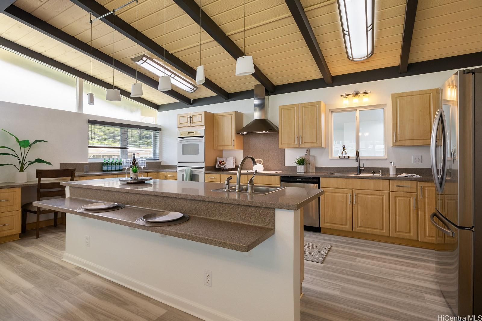 3448  Peneku Place Manoa-upper, Honolulu home - photo 8 of 22