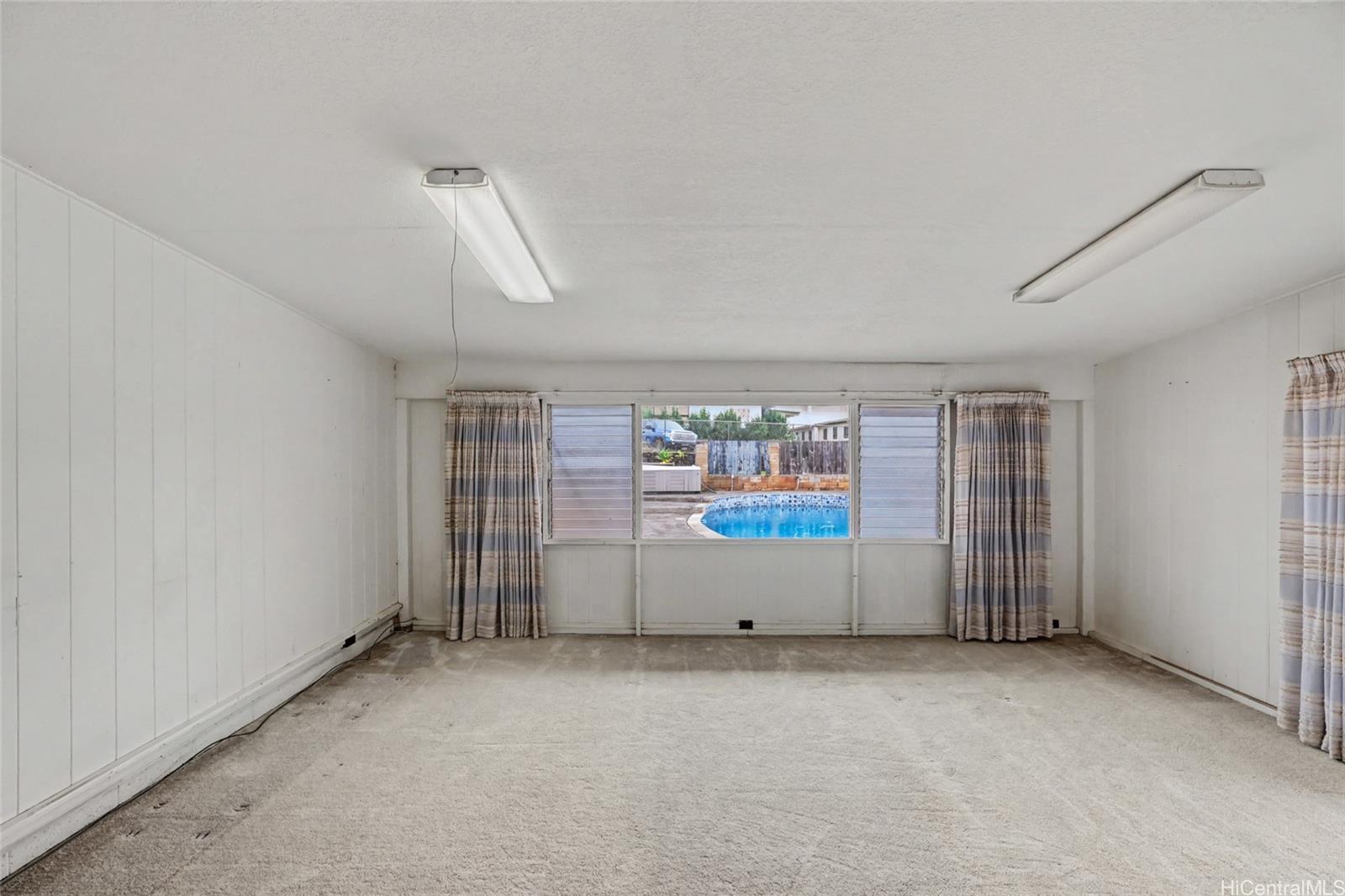 345  Iliwai Drive Wahiawa Area, Central home - photo 11 of 25