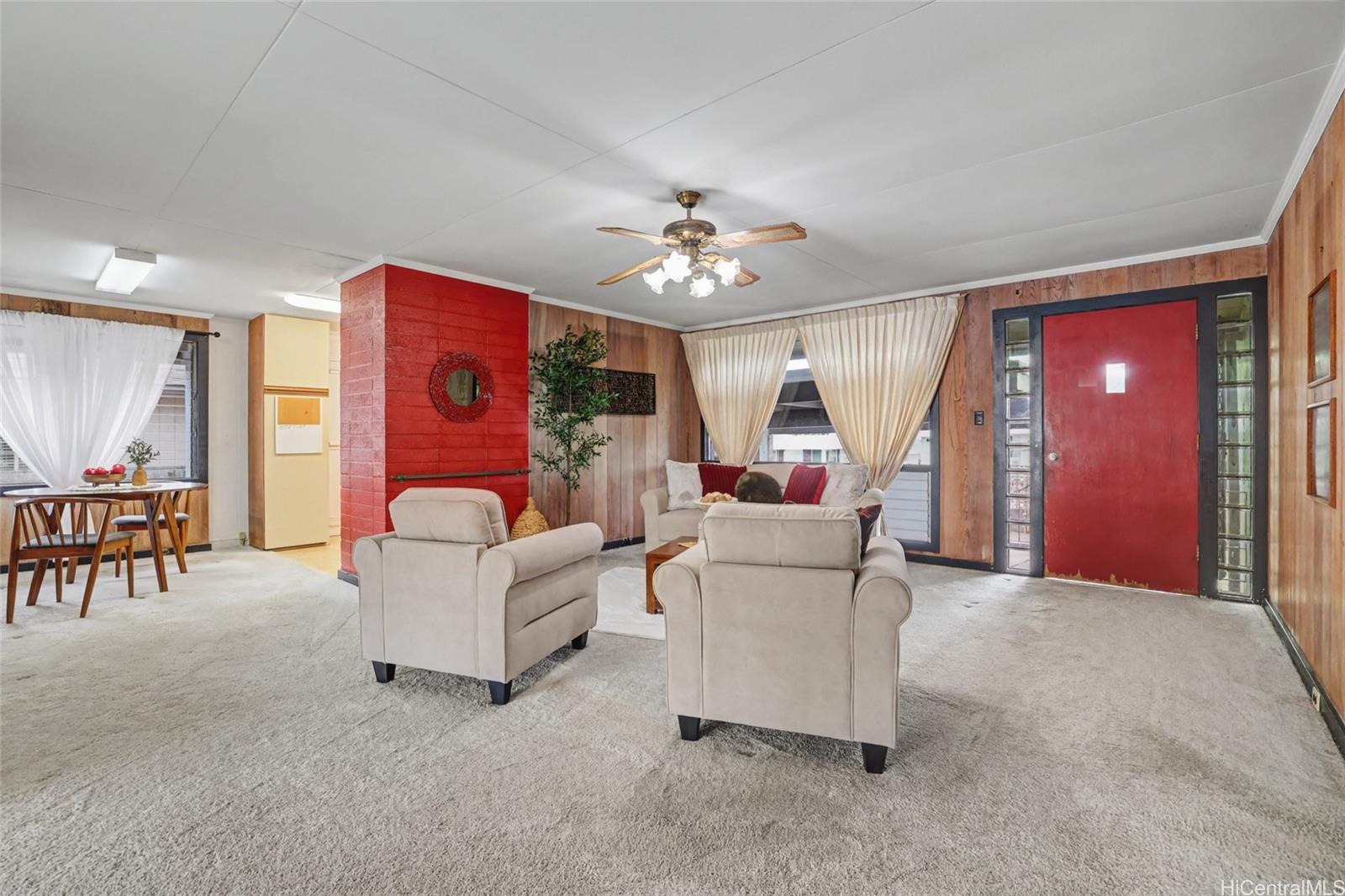 345  Iliwai Drive Wahiawa Area, Central home - photo 5 of 25