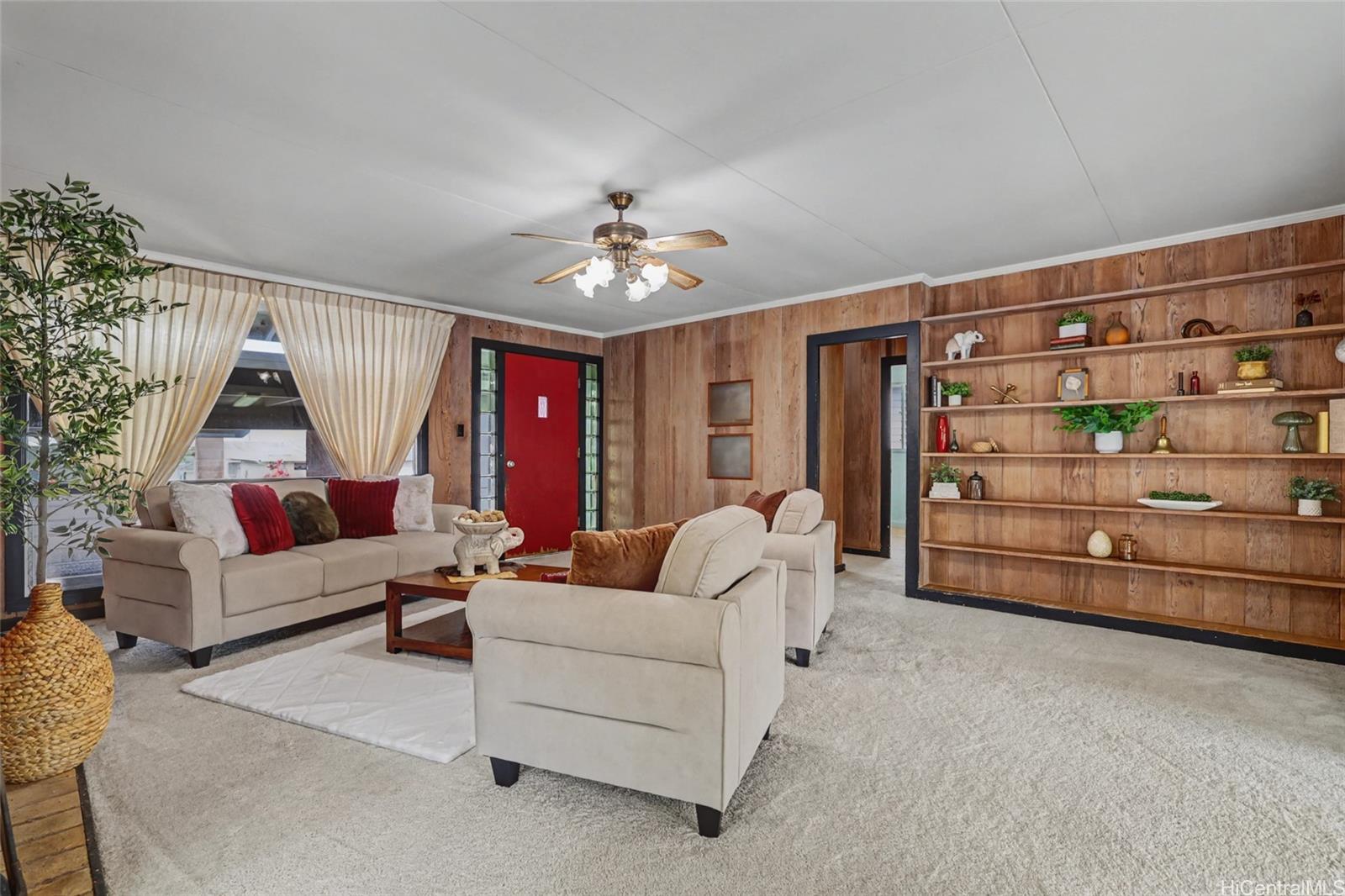 345  Iliwai Drive Wahiawa Area, Central home - photo 6 of 25