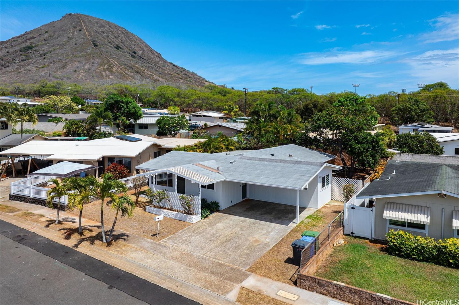 345  Kamala Loop Koko Head Terrace, Hawaii Kai home - photo 22 of 25
