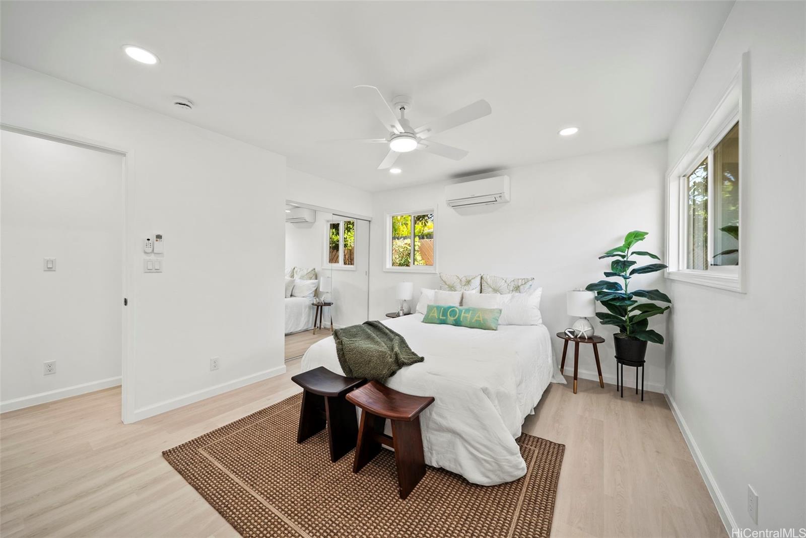 345  Kamala Loop Koko Head Terrace, Hawaii Kai home - photo 7 of 25