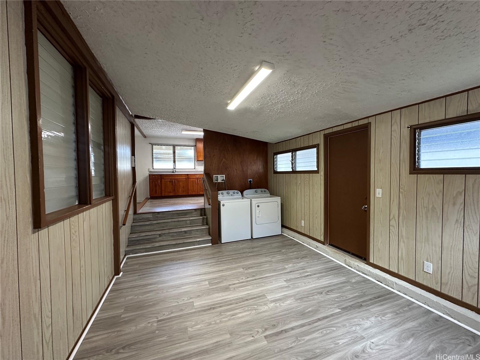 3451  Wela St Kapahulu, Diamond Head home - photo 12 of 17