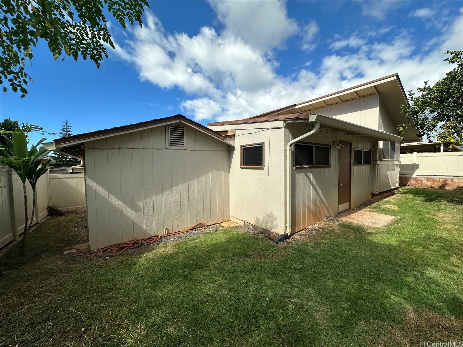 3451  Wela St Kapahulu, Diamond Head home - photo 16 of 17