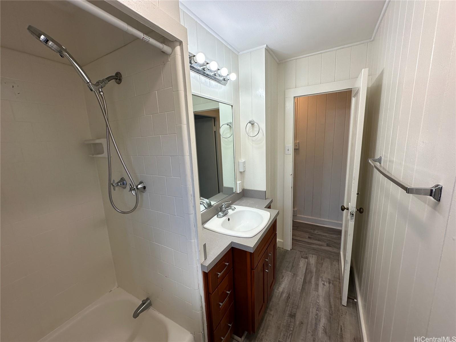 3451  Wela St Kapahulu, Diamond Head home - photo 7 of 17