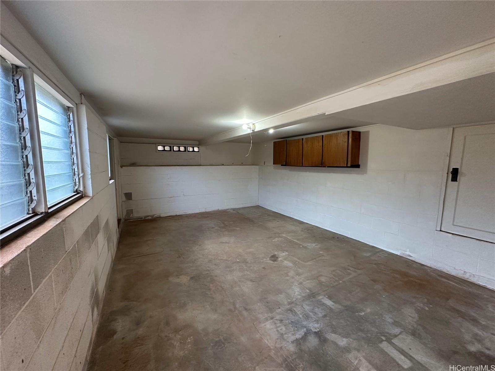 3451  Wela Street Kapahulu, Diamond Head home - photo 13 of 18