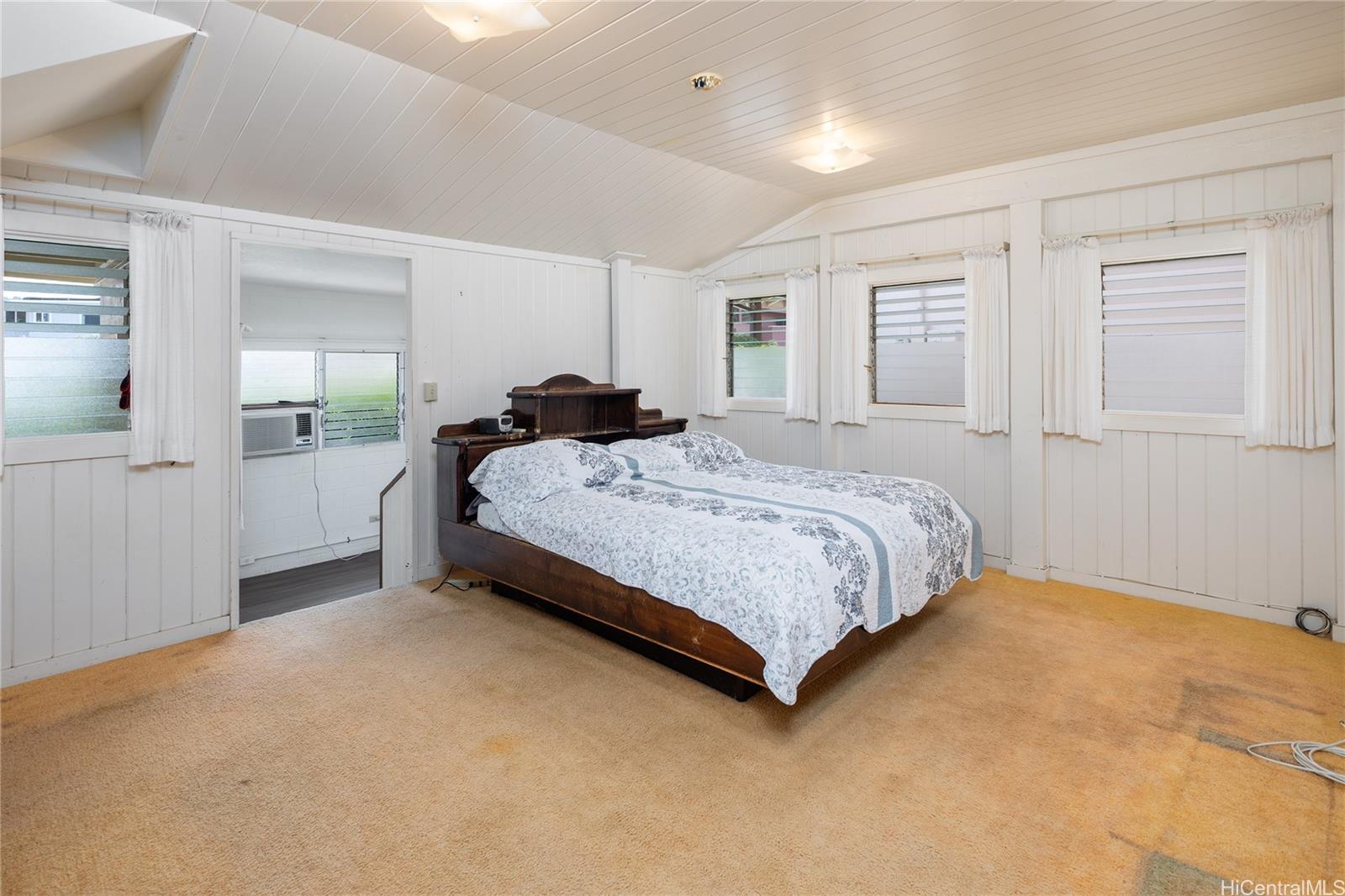 3453  Edna Street Kapahulu, Diamond Head home - photo 13 of 25