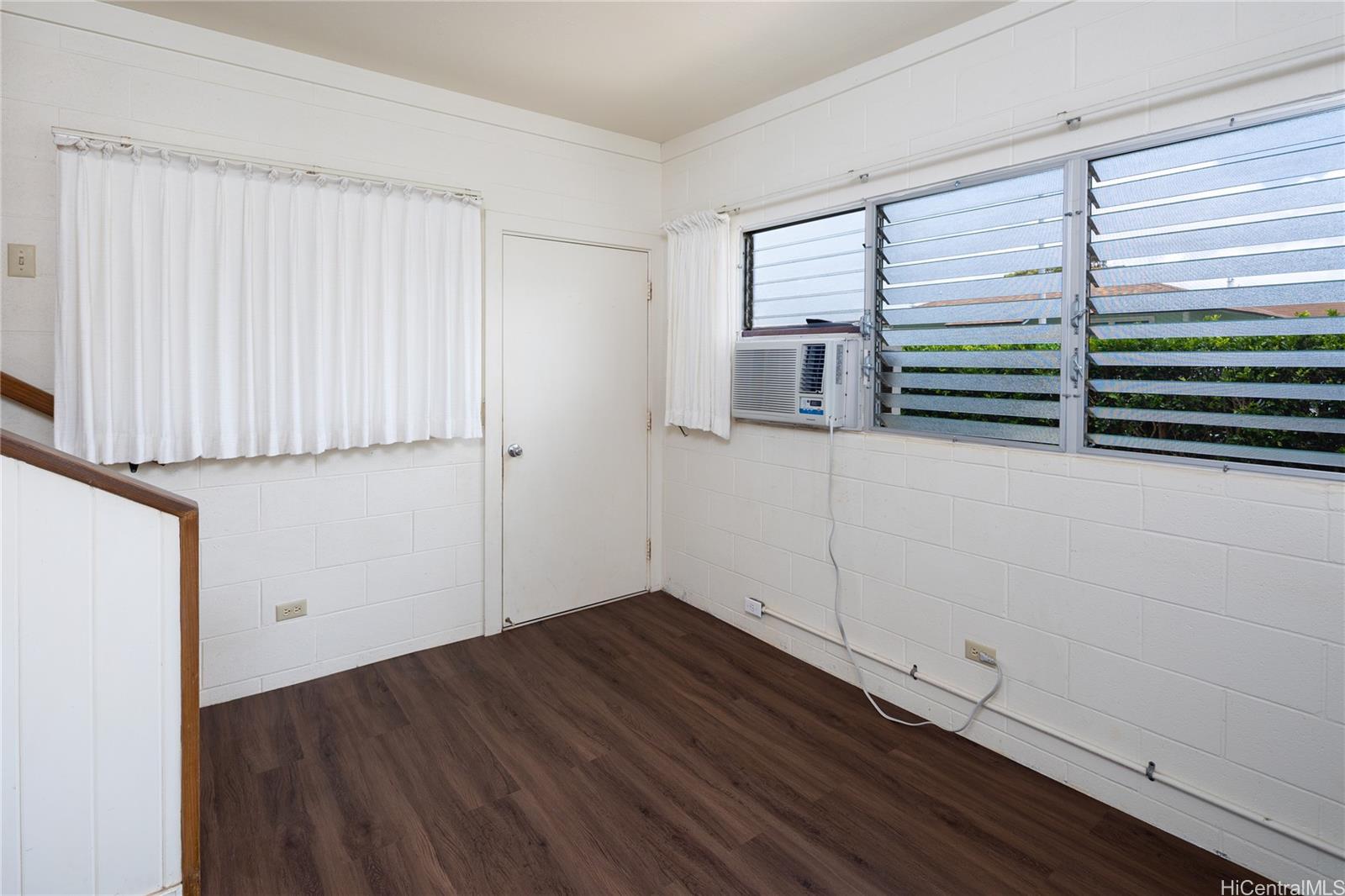 3453  Edna Street Kapahulu, Diamond Head home - photo 16 of 25