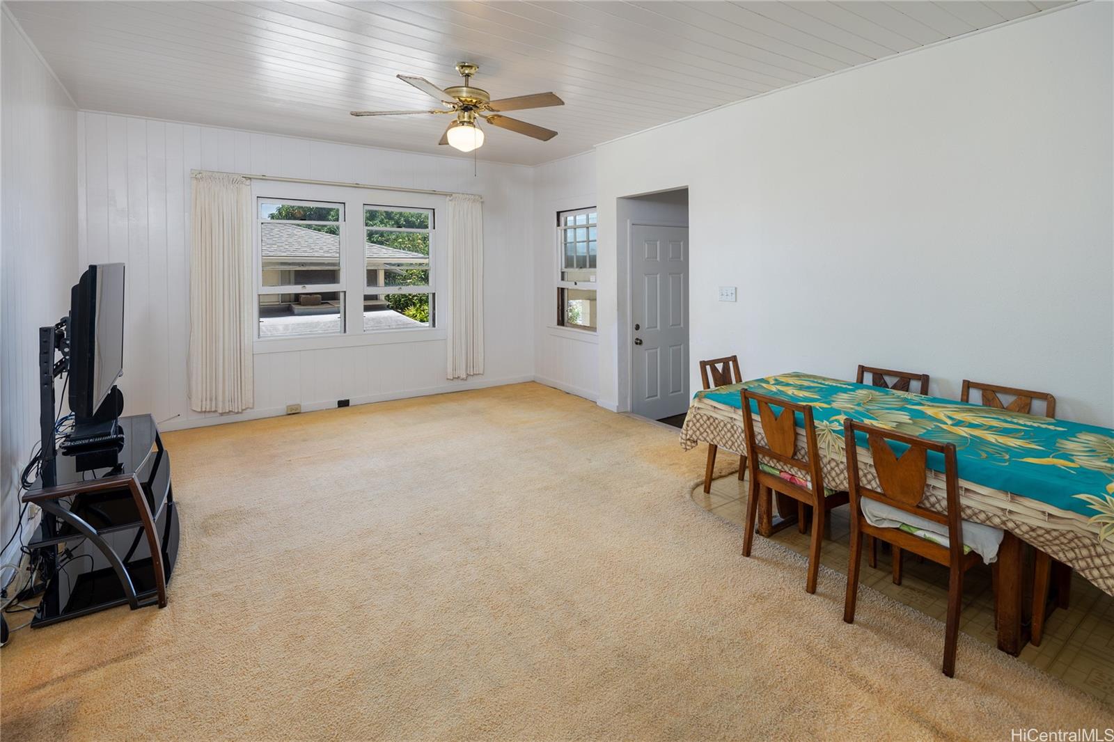 3453  Edna Street Kapahulu, Diamond Head home - photo 10 of 25