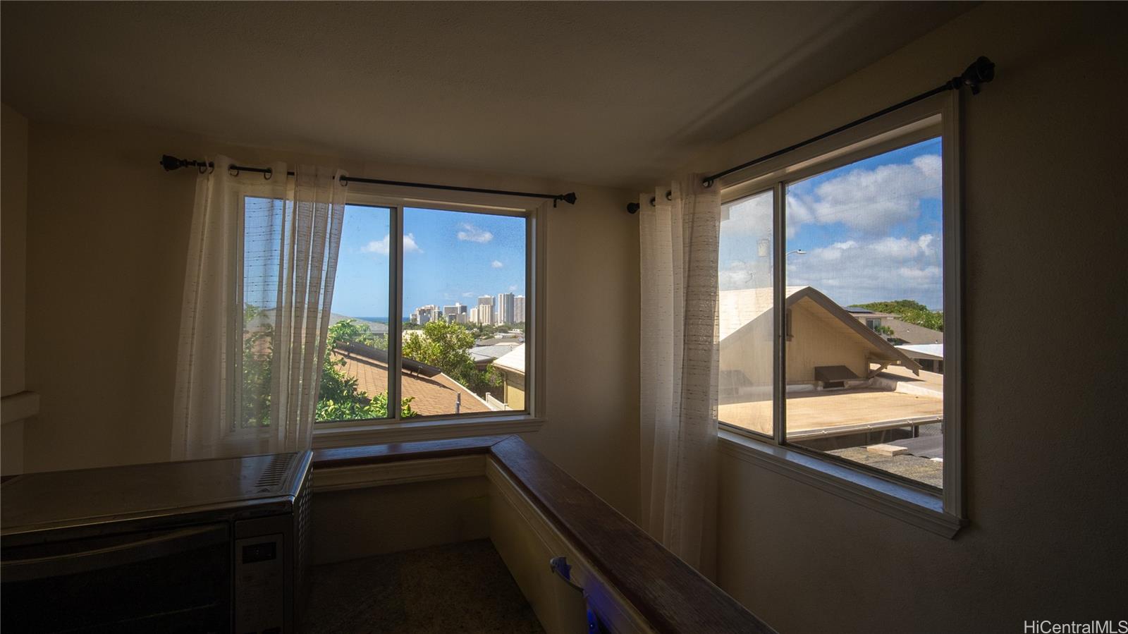 3455A  Wela Street Kapahulu, Diamond Head home - photo 16 of 25