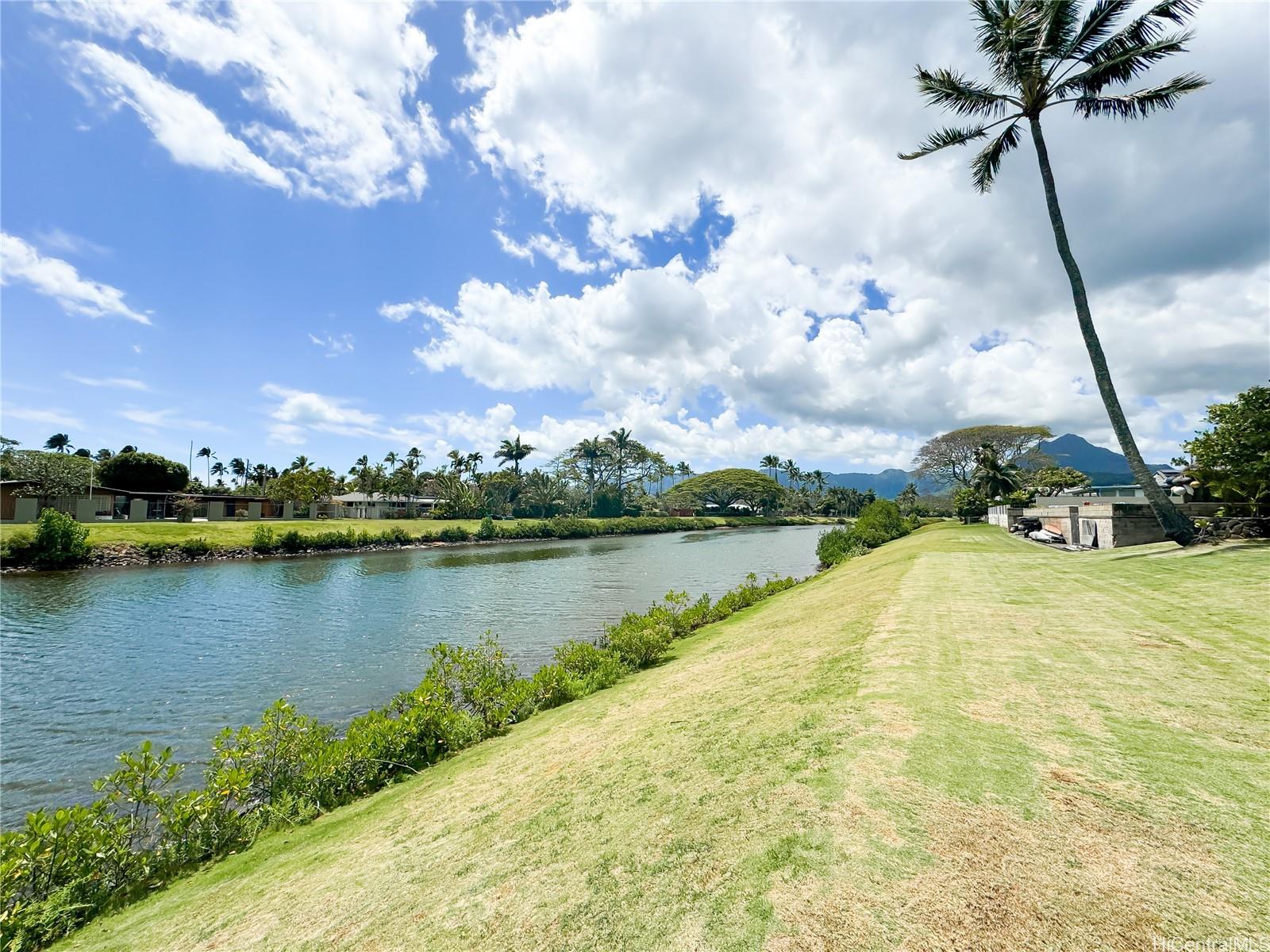 346 Ilimalia Loop Kailua - Rental - photo 23 of 25