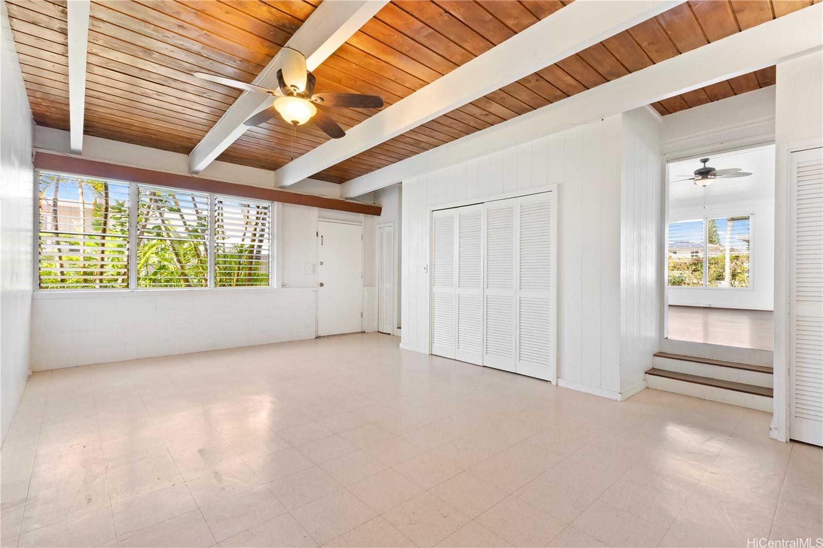 347  Keaniani Street Coconut Grove, Kailua home - photo 11 of 24