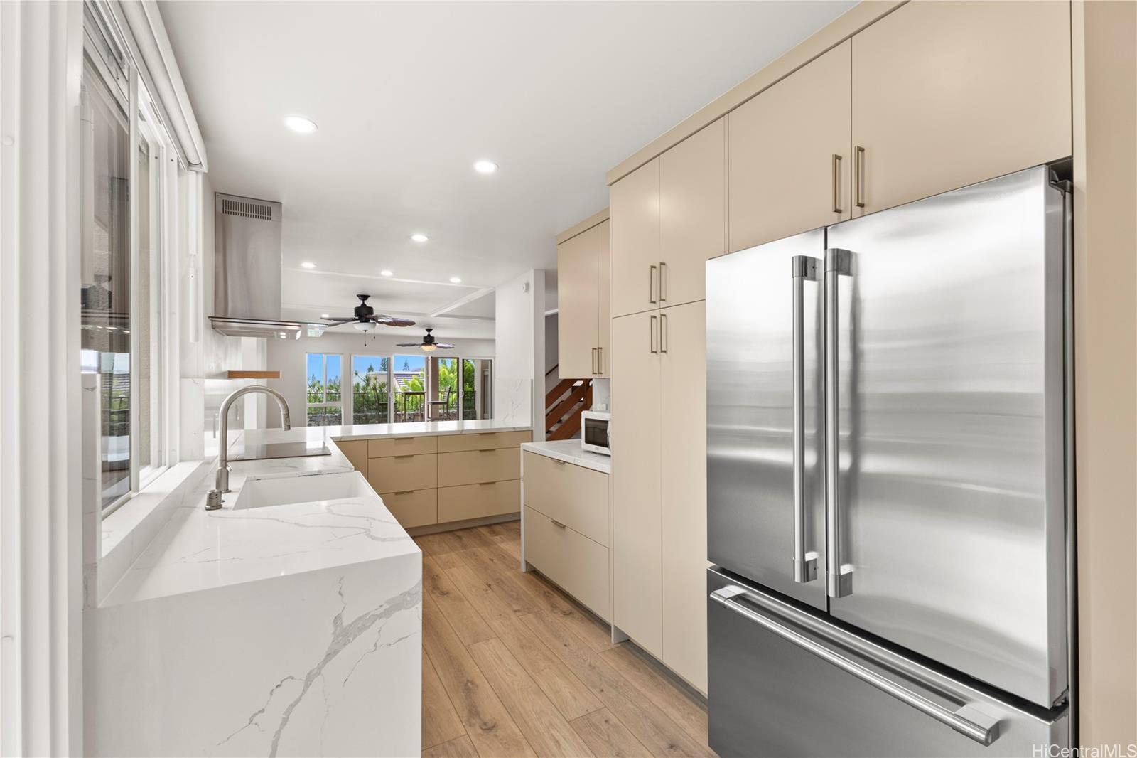 348 Kaelepulu Dr Kailua - Rental - photo 2 of 25