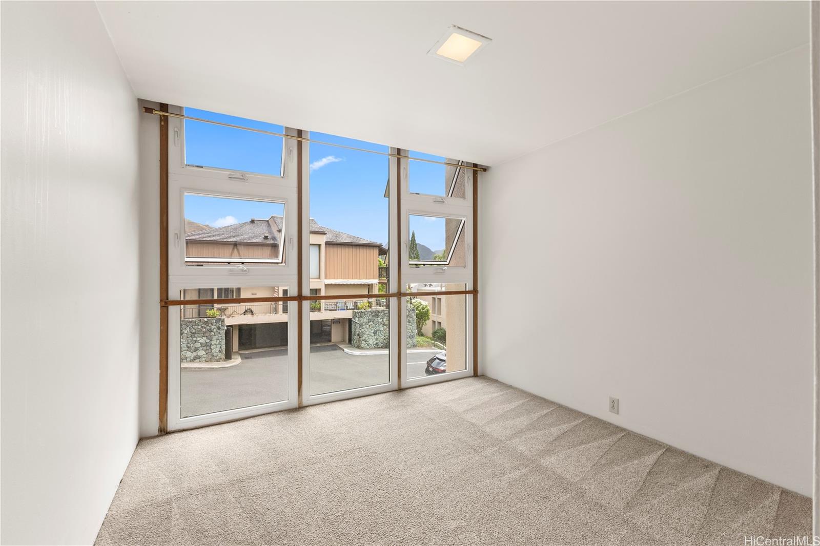 348 Kaelepulu Dr Kailua - Rental - photo 21 of 25