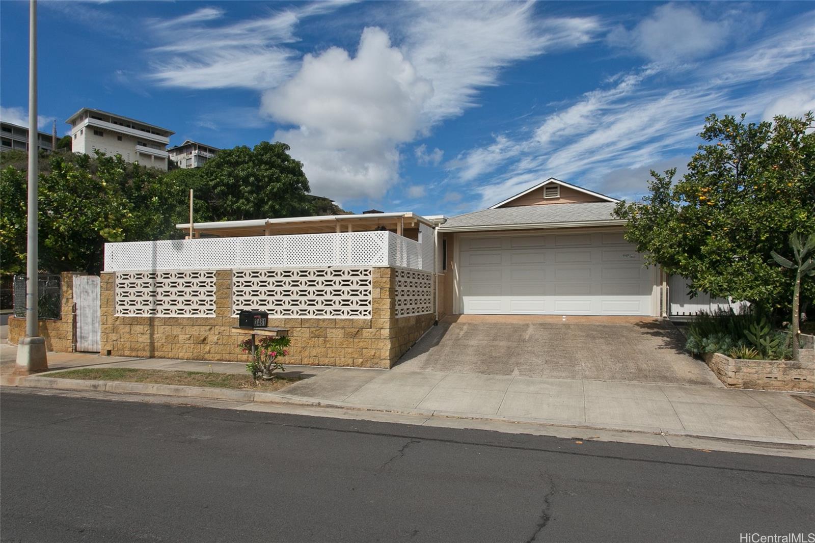 3481  Ala Akulikuli Street Salt Lake, Honolulu home - photo 22 of 22