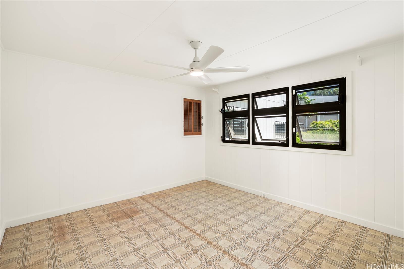 35  Country Club Road Oahu Cc, Honolulu home - photo 12 of 22