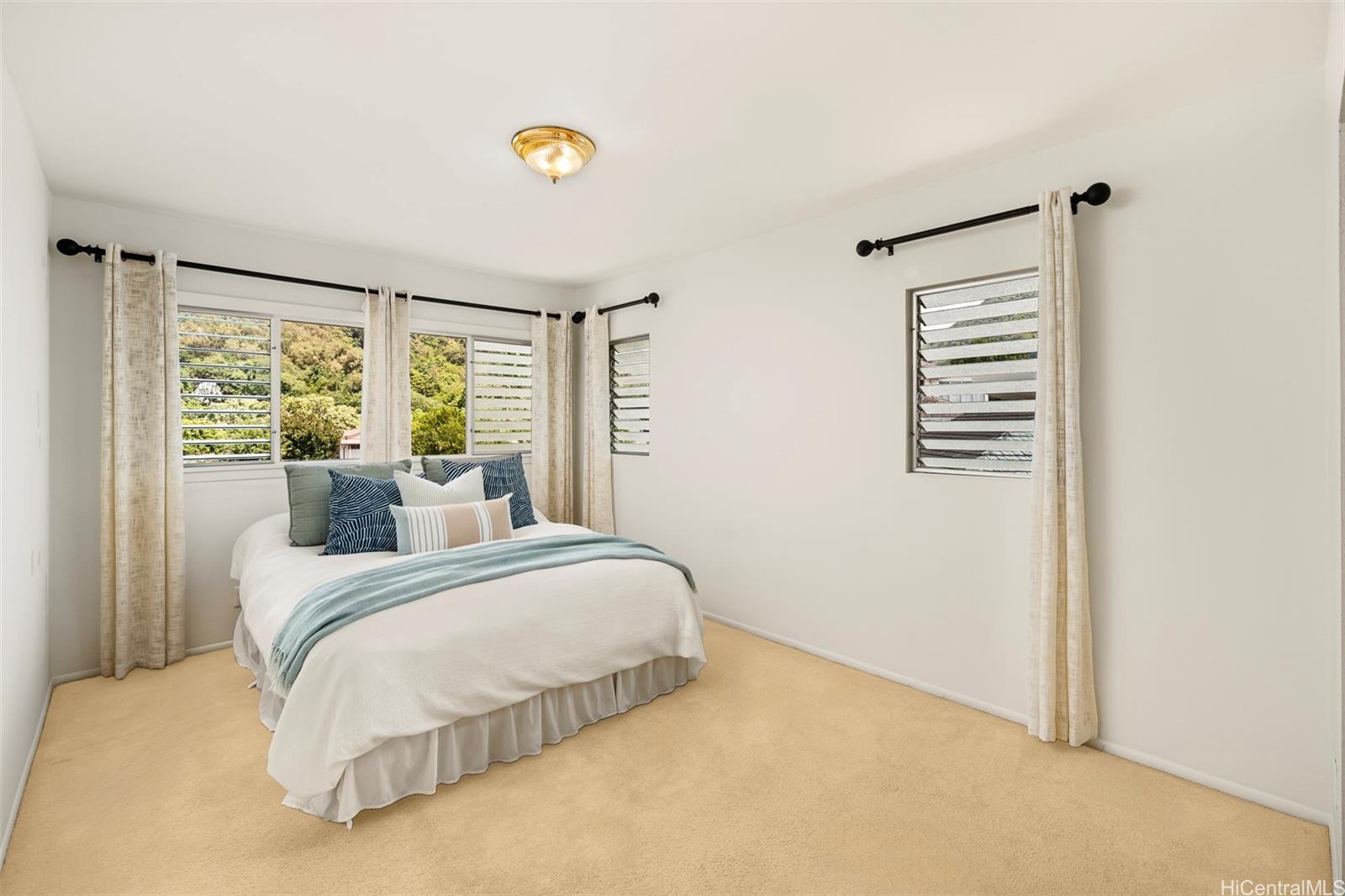 35  Country Club Road Oahu Cc, Honolulu home - photo 16 of 22