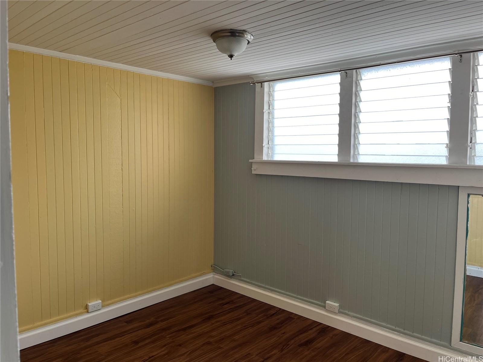 35 S Kuakini St Honolulu - Rental - photo 12 of 14