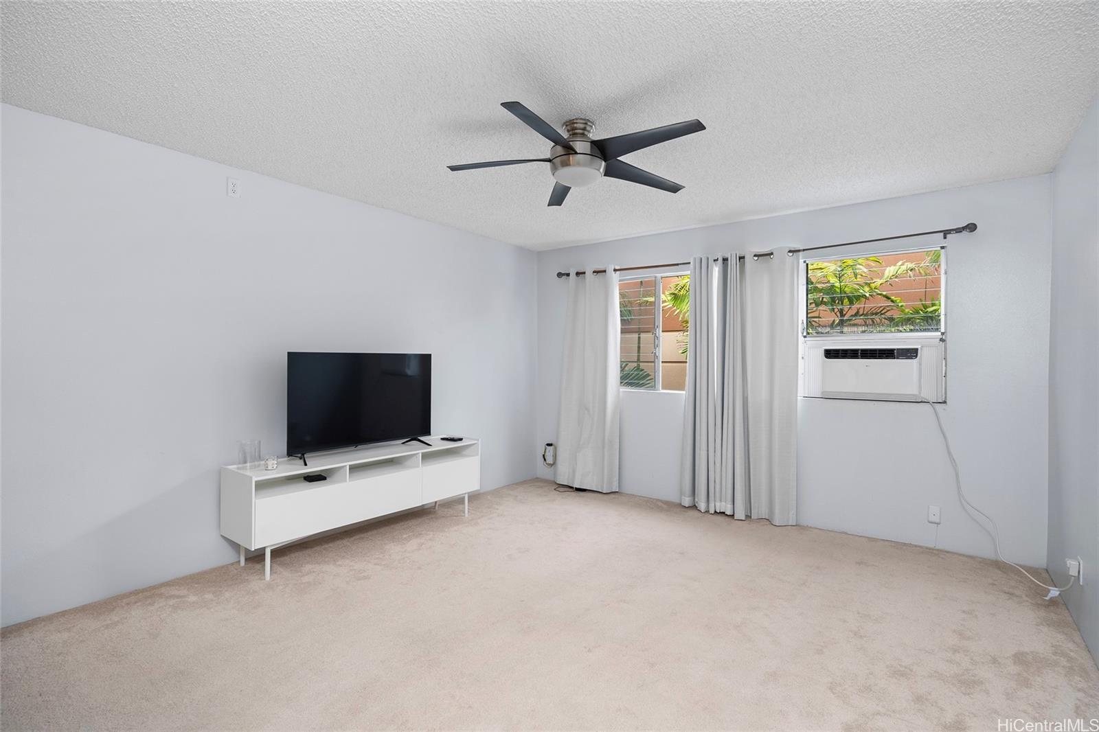 350 Aoloa St Kailua - Rental - photo 2 of 18