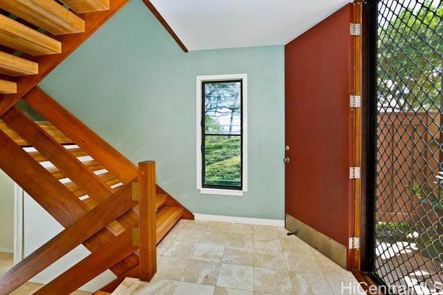 350 Kaelepulu Drive Kailua - Rental - photo 3 of 18