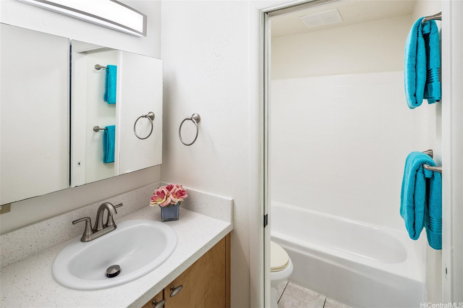 Hokulani In Kailua condo # E202, Kailua, Hawaii - photo 15 of 25