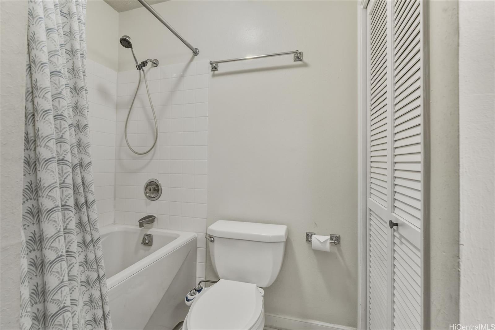 Hokulani In Kailua condo # L202, Kailua, Hawaii - photo 20 of 25