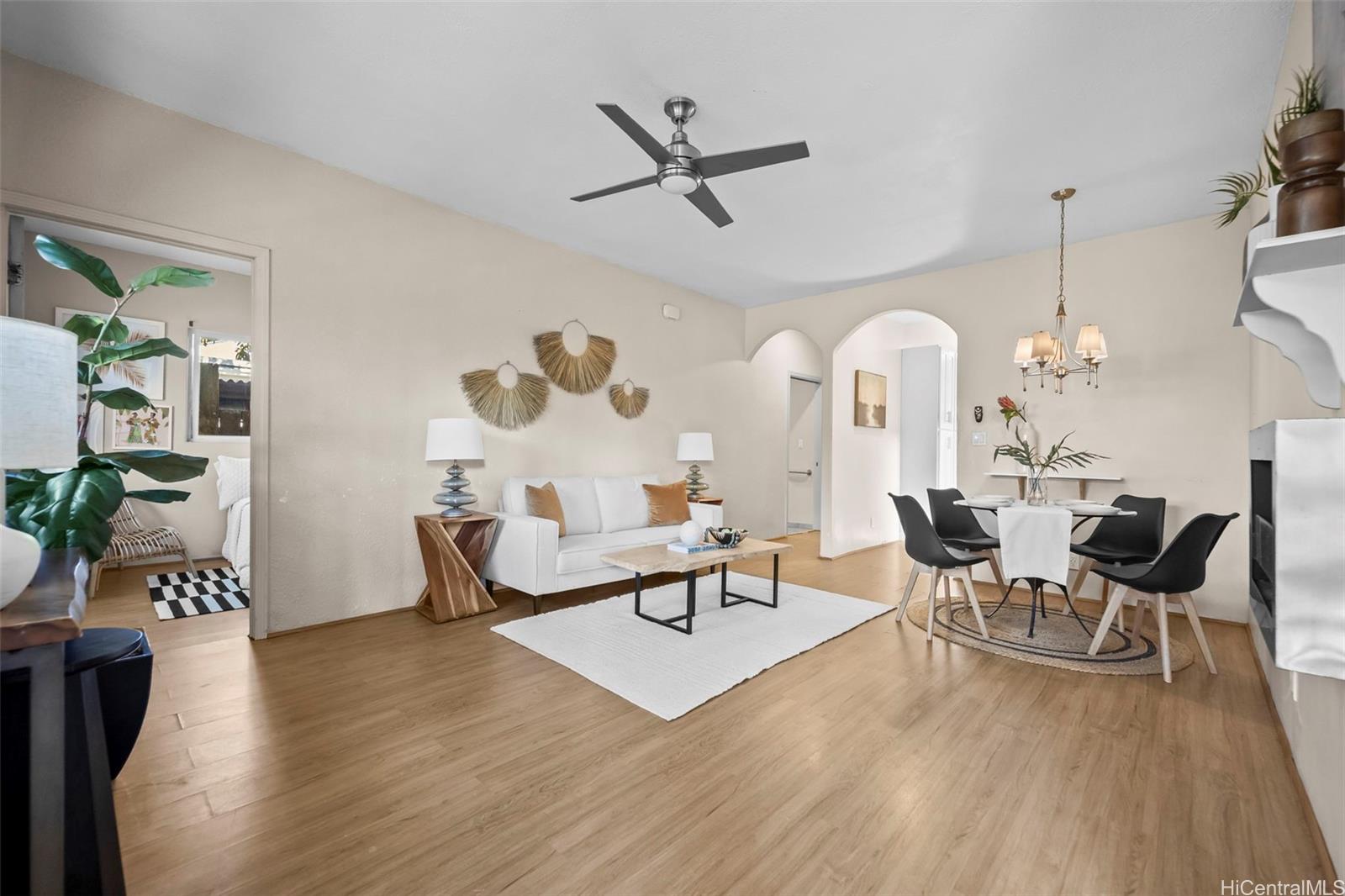 355  Hualani Street Coconut Grove, Kailua home - photo 3 of 18