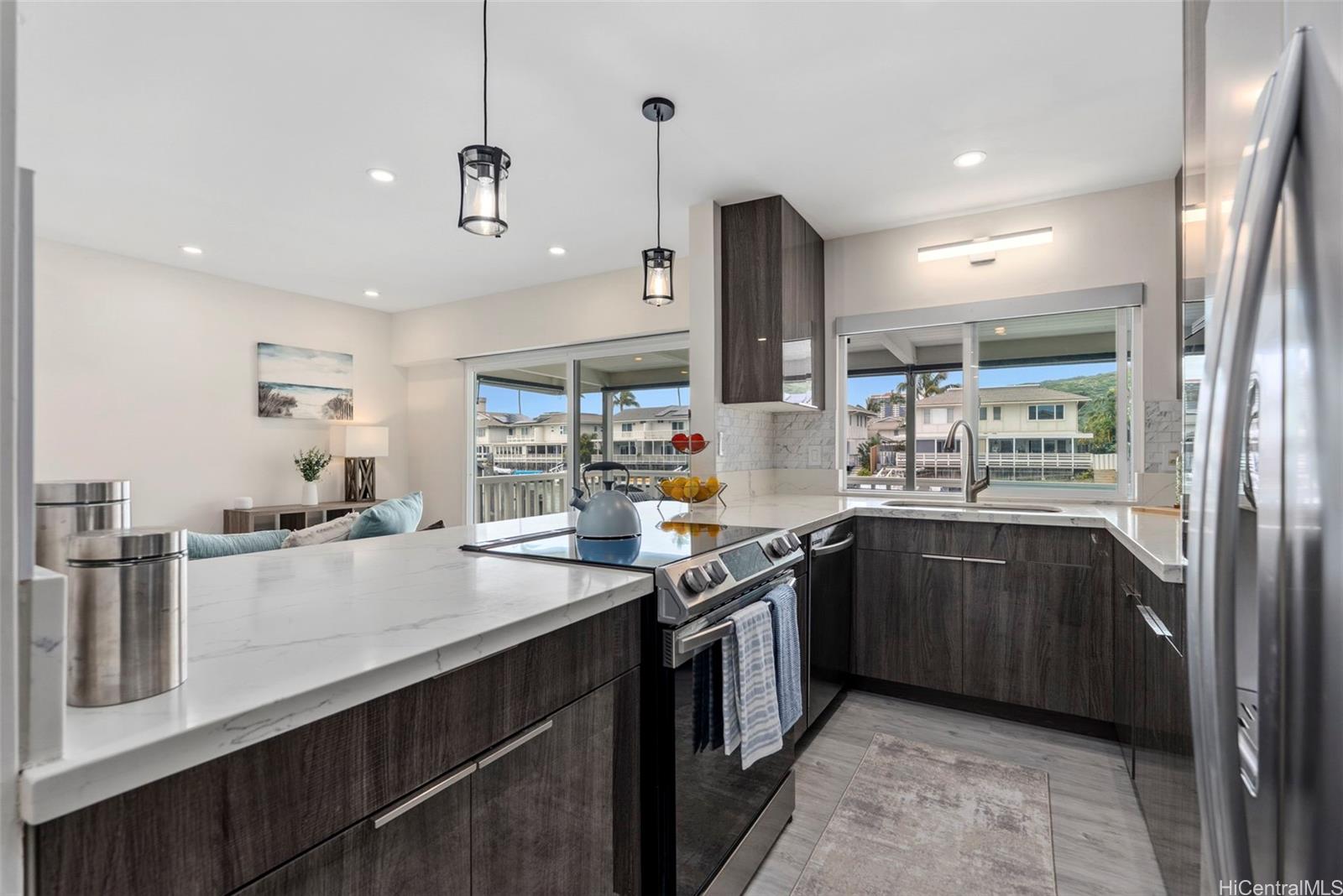 355 Opihikao Pl townhouse # 391, Honolulu, Hawaii - photo 11 of 25