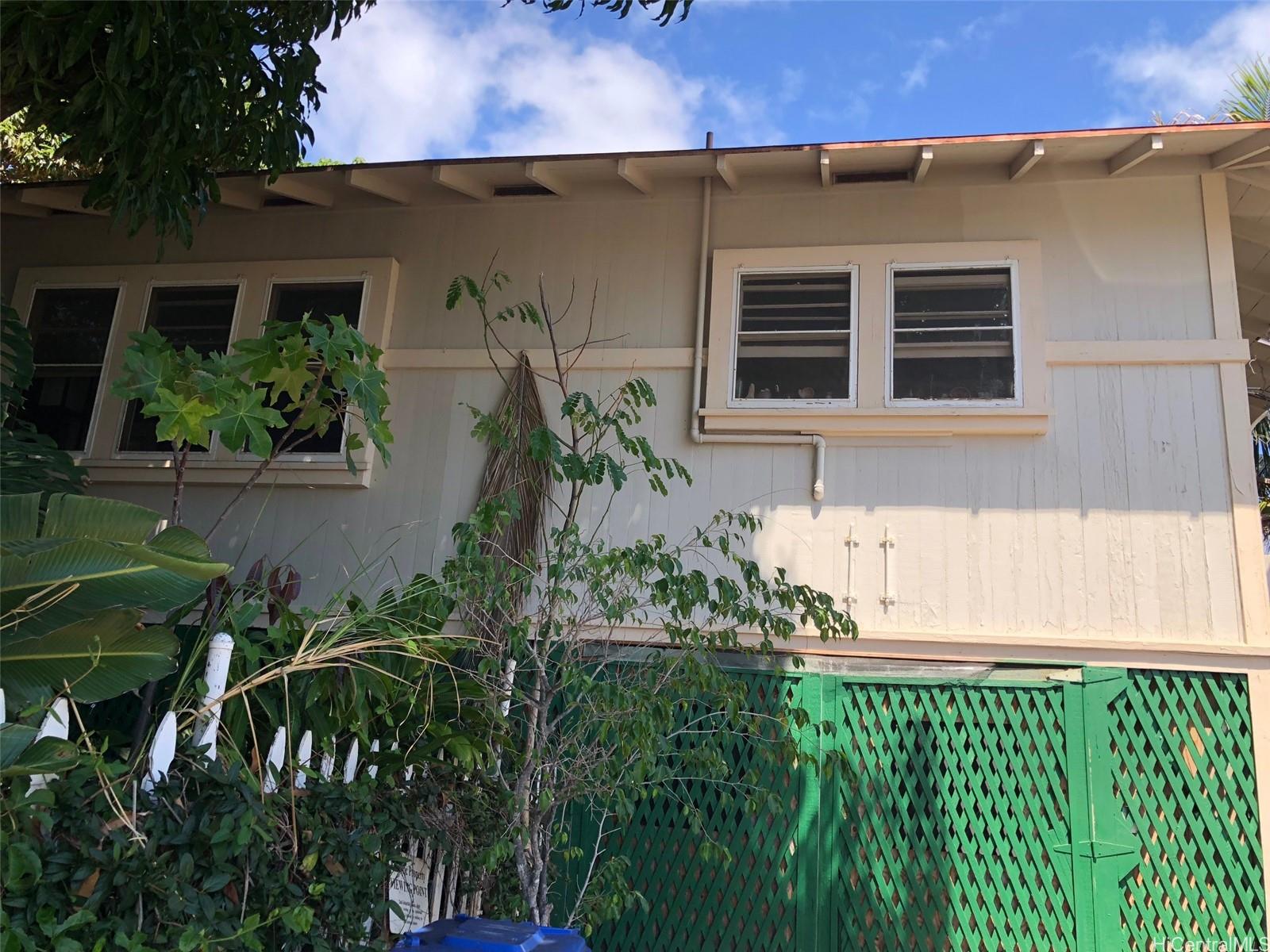 3554 Trousseau Street Honolulu - Multi-family - photo 13 of 21