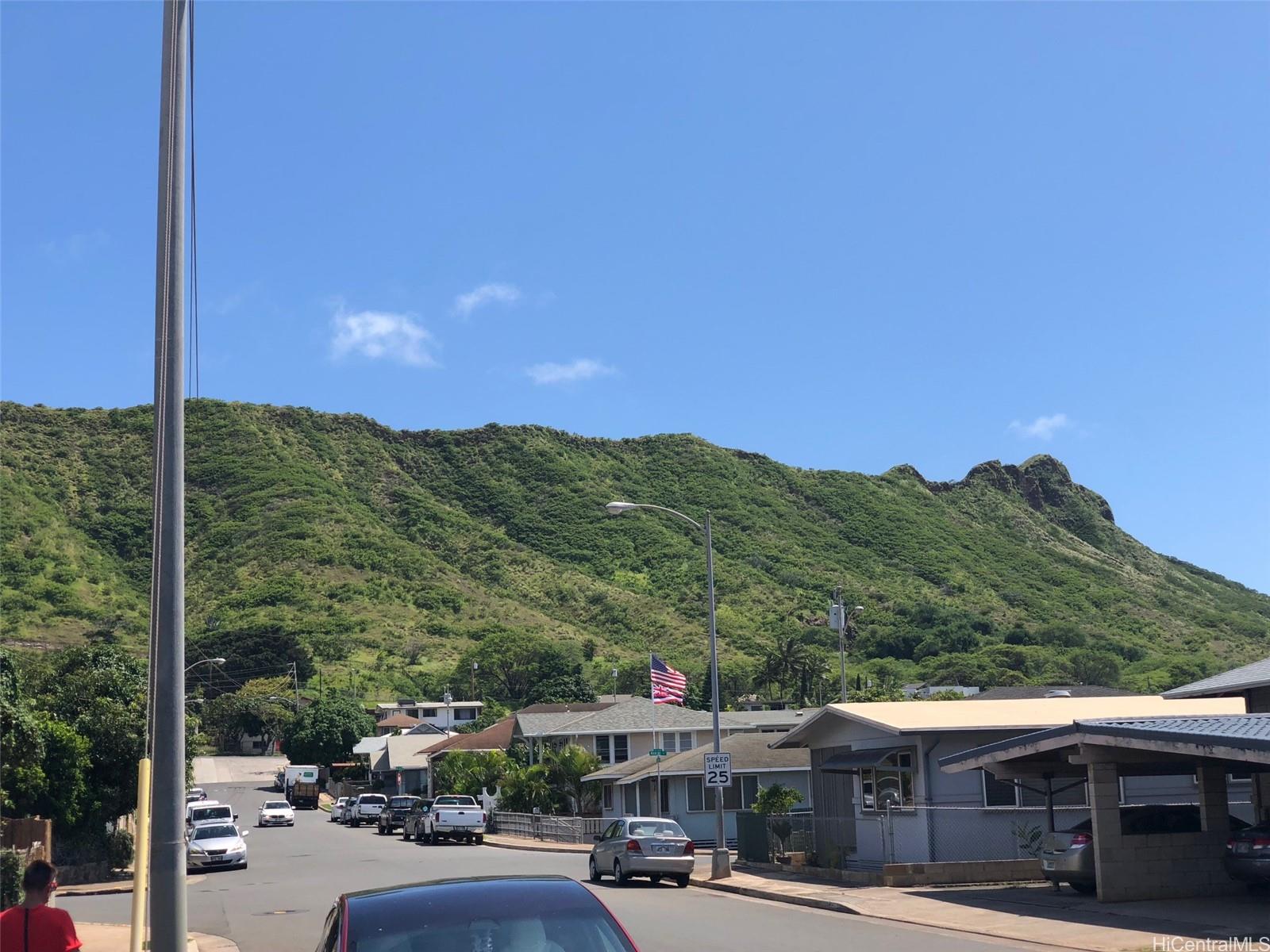 3554 Trousseau Street Honolulu - Multi-family - photo 4 of 21