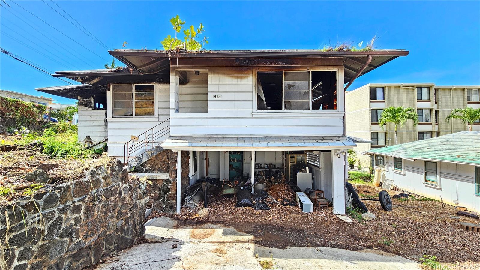 3555 Keanu St Honolulu - Multi-family - photo 4 of 12