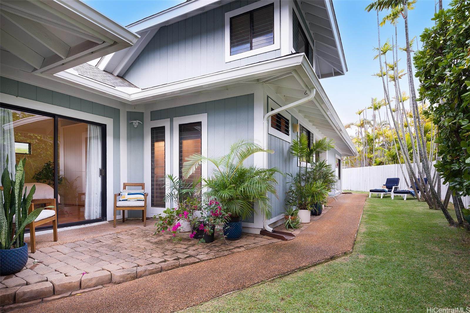 356  Kealahou Street Laulima, Hawaii Kai home - photo 4 of 15