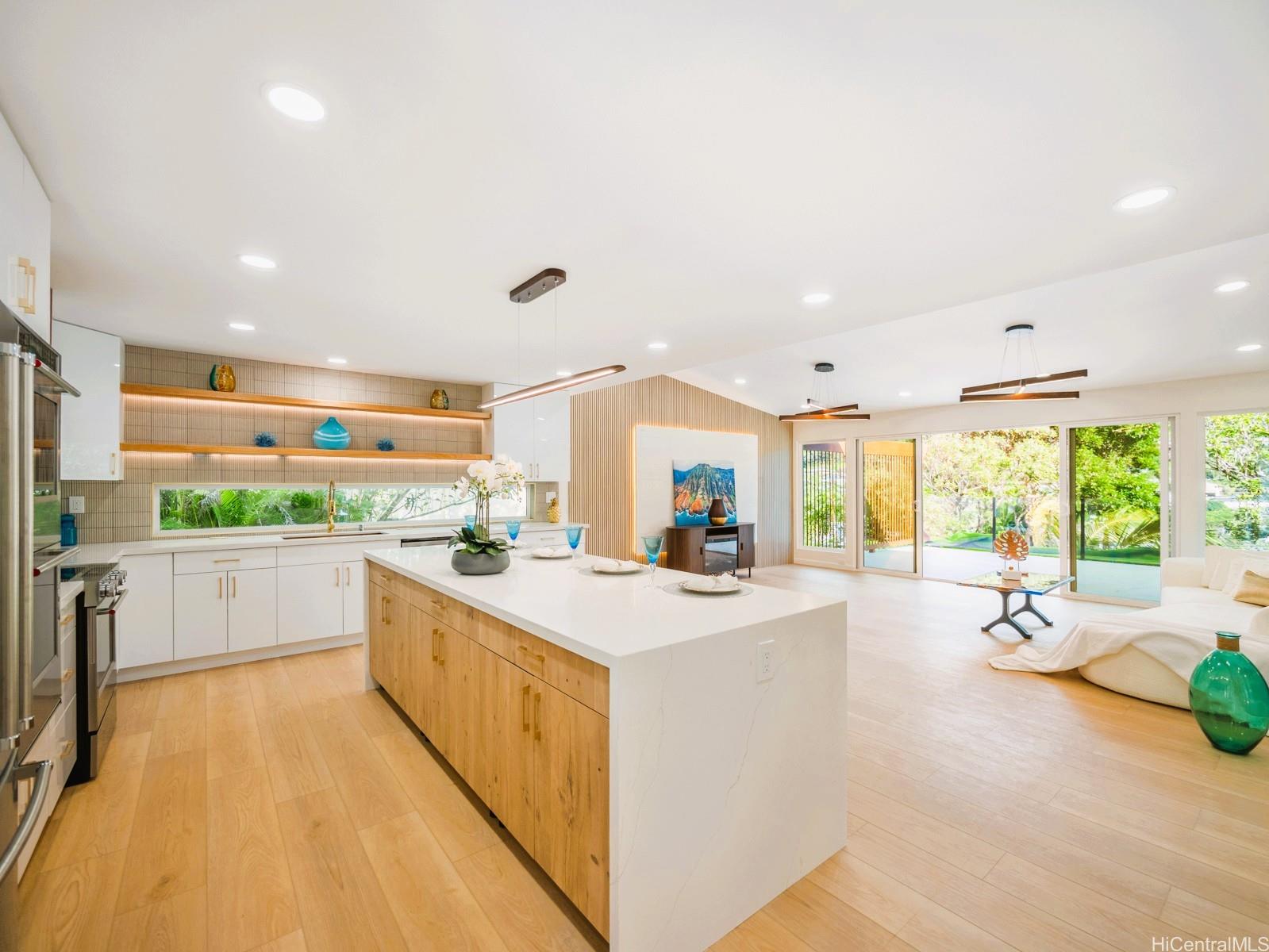 3565  Loulu Street Manoa-upper, Honolulu home - photo 3 of 25